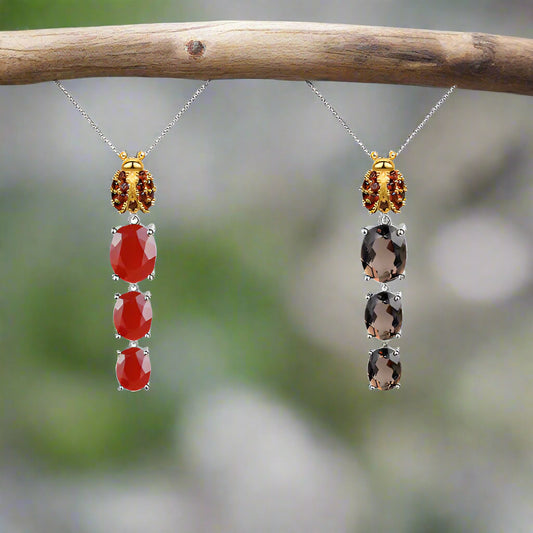 Collier avec pendentif coccinelle en agate rouge ovale et quartz fumé GRACE en argent sterling