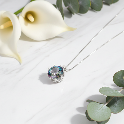 Collar con colgante de cuarzo místico arcoíris GRACE en plata de ley