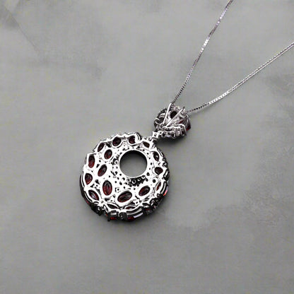 Collier pendentif rond vintage GRACE en argent sterling avec grenat