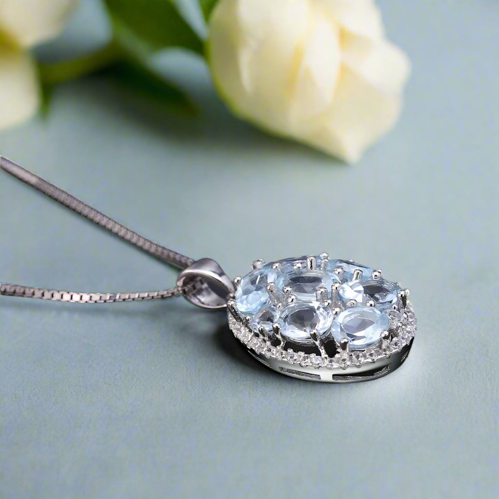 Collier pendentif ovale en topaze bleu ciel GRACE en argent sterling
