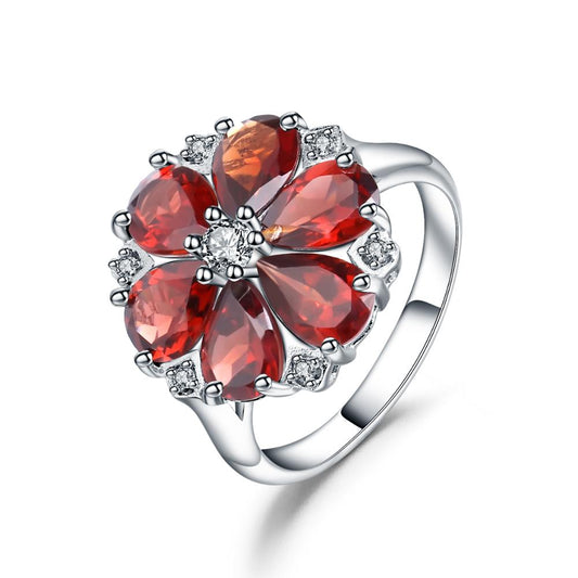 Anillo vintage con flor de granate rojo GRACE en plata de ley