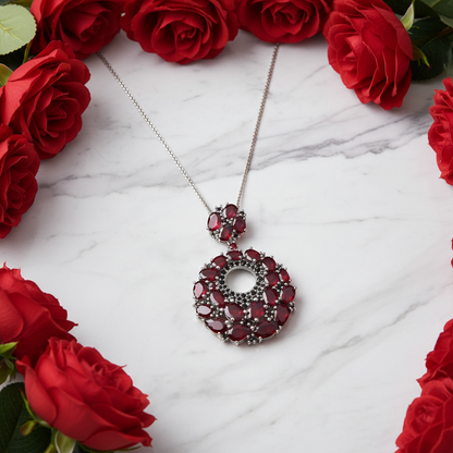 GRACE Vintage Round Garnet Pendant Necklace in Sterling Silver