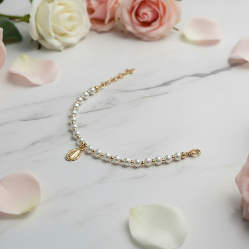 Women’s 5mm Pearl Bracelet with Gold Miraculous Medal