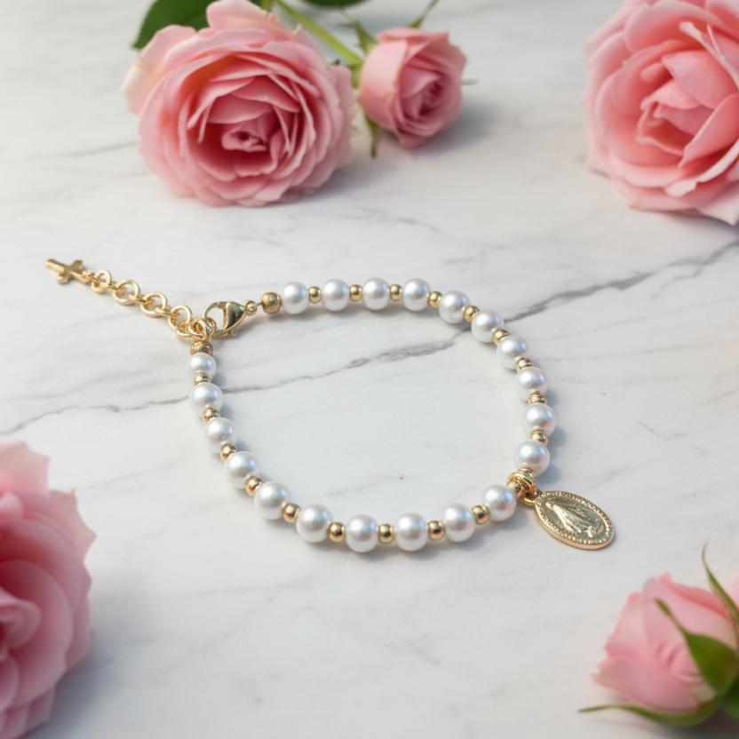 Women’s 5mm Pearl Bracelet with Gold Miraculous Medal